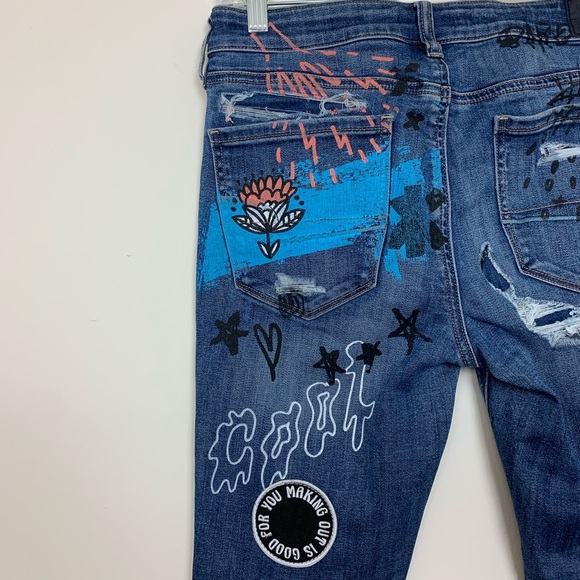 American Eagle Distressed Hi-Rise Painted Jeans - Picture 6 of 7